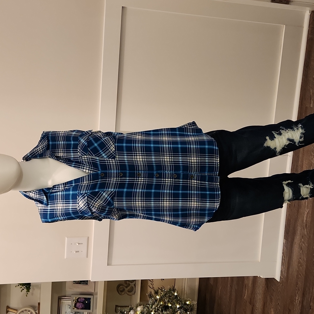 New York and Company Plaid Sleeveless Blouse